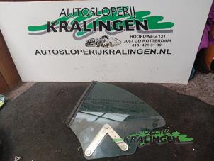Gebruikte Ruit Driekhoek links-achter Renault Megane (EA) 1.4 16V Prijs € 50,00 Margeregeling aangeboden door Autosloperij Kralingen B.V.