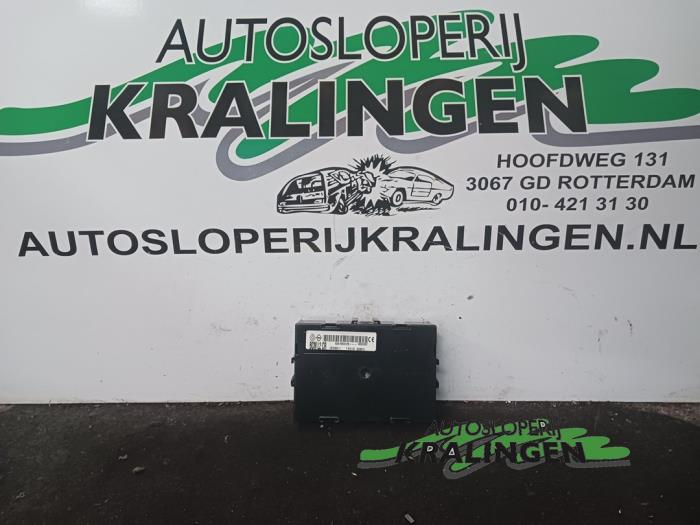 Gebruikte Bodycontrol Module Renault Clio III (BR/CR) 1.5 dCi FAP Prijs € 50,00 Margeregeling aangeboden door Autosloperij Kralingen B.V.