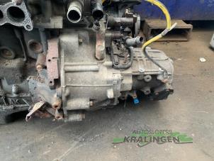 Gebruikte Versnellingsbak Nissan Primera Wagon (W12) 1.8 16V Prijs € 149,99 Margeregeling aangeboden door Autosloperij Kralingen B.V.