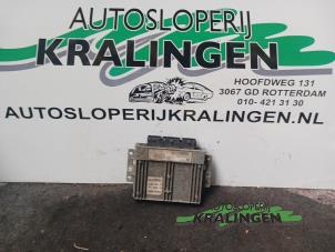Gebruikte Computer Motormanagement Renault Laguna II (BG) 1.8 16V Prijs € 50,00 Margeregeling aangeboden door Autosloperij Kralingen B.V.