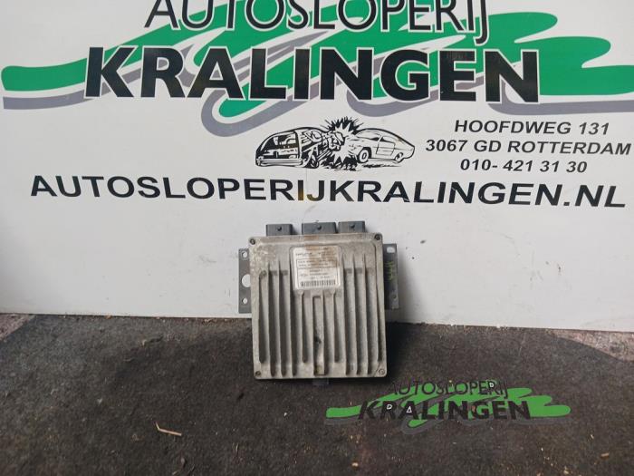 Gebruikte Computer Motormanagement Renault Clio II Societe (SB) 1.5 dCi 65 Prijs € 50,00 Margeregeling aangeboden door Autosloperij Kralingen B.V.