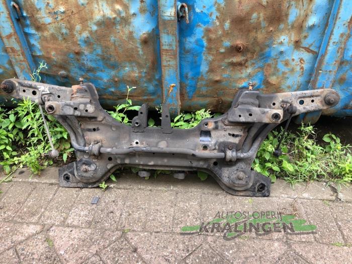 Gebruikte Subframe Kia Picanto (BA) 1.1 12V Prijs € 100,00 Margeregeling aangeboden door Autosloperij Kralingen B.V.