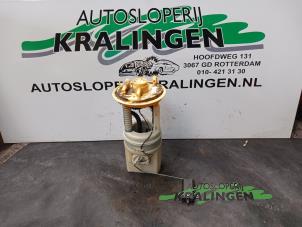 Gebruikte Benzinepomp Mitsubishi Colt (Z2/Z3) 1.3 16V Prijs € 50,00 Margeregeling aangeboden door Autosloperij Kralingen B.V.