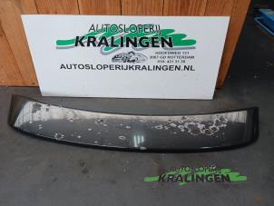 Gebruikte Spoiler achterklep Opel Vectra A (86/87) 1.6 i Prijs € 50,00 Margeregeling aangeboden door Autosloperij Kralingen B.V.