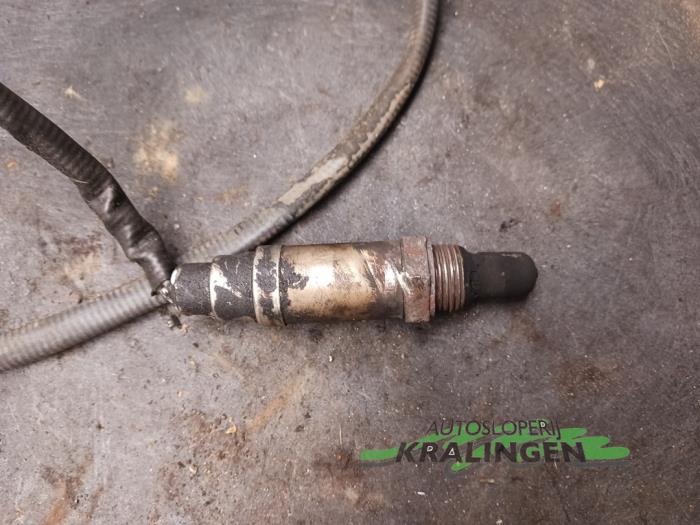 Lambda Sonde van een BMW 3 serie Touring (E46/3) 318i 2001