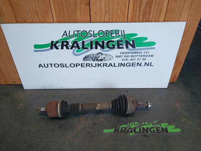 Gebruikte Aandrijfas links-voor Renault Espace (JK) 3.5 V6 24V Grand Espace Prijs € 24,99 Margeregeling aangeboden door Autosloperij Kralingen B.V.