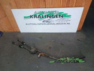 Gebruikte Schakelkabel Versnellingsbak Toyota Aygo (B10) 1.0 12V VVT-i Prijs € 50,00 Margeregeling aangeboden door Autosloperij Kralingen B.V.
