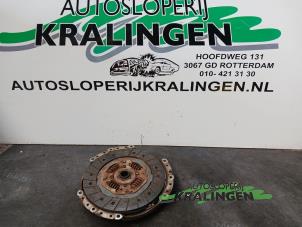 Gebruikte Koppelingsset (compleet) BMW Mini One/Cooper (R50) 1.6 16V Cooper Prijs € 49,99 Margeregeling aangeboden door Autosloperij Kralingen B.V.