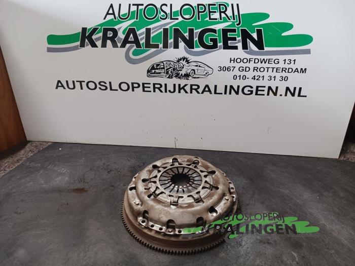 Gebruikte Vliegwiel Ford Focus 2 1.6 16V Prijs € 100,00 Margeregeling aangeboden door Autosloperij Kralingen B.V.