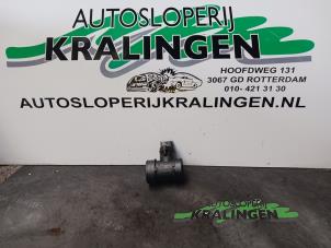 Gebruikte Luchtmassameter Opel Corsa C (F08/68) 1.0 12V Twin Port Prijs € 9,99 Margeregeling aangeboden door Autosloperij Kralingen B.V.