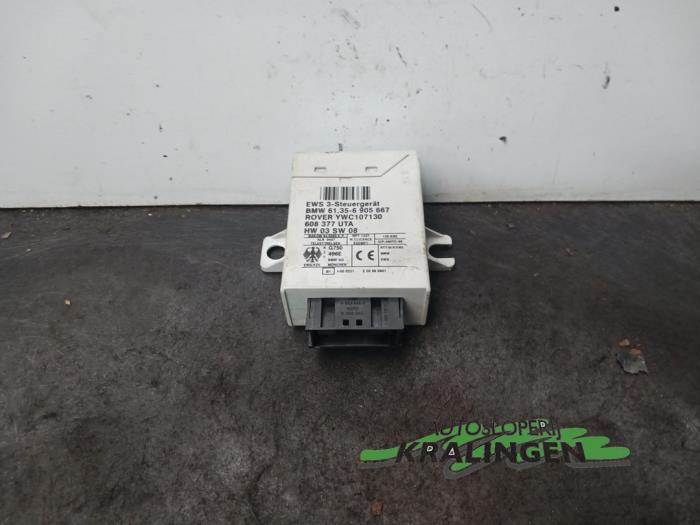 Central electronic module van een BMW 3 serie (E46/4) 318i 2000
