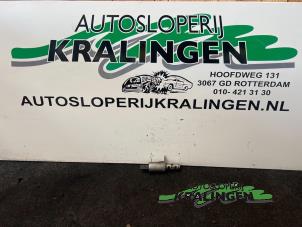 Gebruikte Nokkenas Sensor Peugeot 308 SW (4E/H) 1.6 VTI 16V Prijs € 29,99 Margeregeling aangeboden door Autosloperij Kralingen B.V.