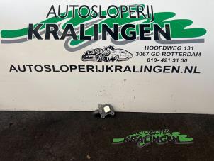 Gebruikte Nokkenas Sensor Peugeot 308 SW (4E/H) 1.6 VTI 16V Prijs € 40,00 Margeregeling aangeboden door Autosloperij Kralingen B.V.