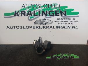 Gebruikte Luchtinlaat slang Kia Picanto (TA) 1.0 12V Prijs € 50,00 Margeregeling aangeboden door Autosloperij Kralingen B.V.
