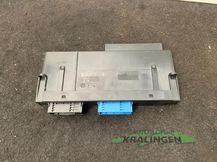 Gebruikte Bodycontrol Module BMW 1 serie (E87/87N) 116i 1.6 16V Prijs € 50,00 Margeregeling aangeboden door Autosloperij Kralingen B.V.
