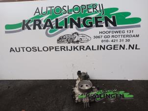 Gebruikte Gasklephuis Mitsubishi Space Star (DG) 1.6 16V Prijs € 34,99 Margeregeling aangeboden door Autosloperij Kralingen B.V.