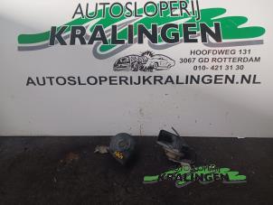 Gebruikte Claxon BMW 3 serie (E46/4) 330i 24V Prijs € 25,00 Margeregeling aangeboden door Autosloperij Kralingen B.V.
