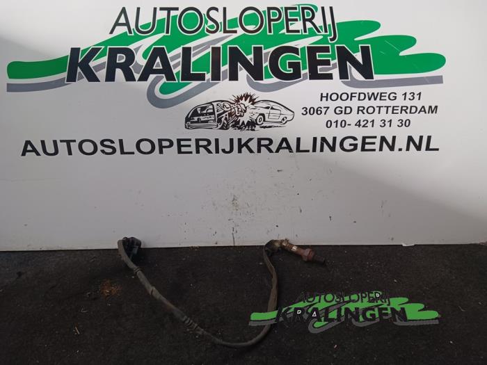 Gebruikte Lambda Sonde Volkswagen Golf III Cabrio (1E) 1.6 Prijs € 9,98 Margeregeling aangeboden door Autosloperij Kralingen B.V.