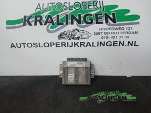 Gebruikte Computer Motormanagement Renault Espace (JK) 2.2 dCi 16V Prijs € 50,00 Margeregeling aangeboden door Autosloperij Kralingen B.V.