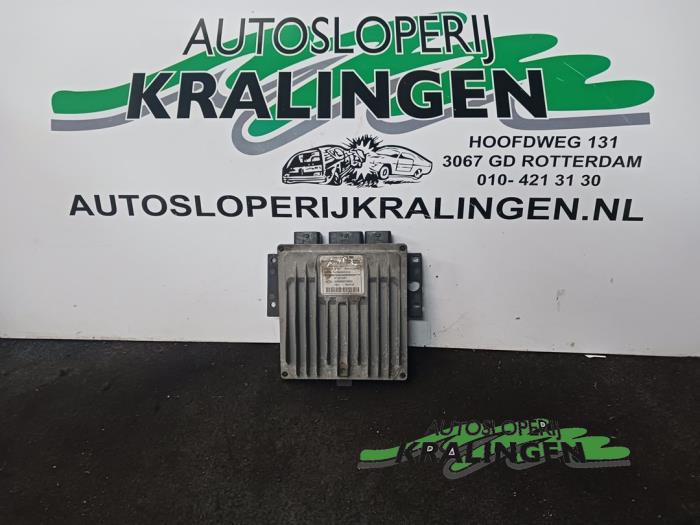 Gebruikte Computer Motormanagement Renault Clio II Societe (SB) 1.5 dCi 65 Prijs € 50,00 Margeregeling aangeboden door Autosloperij Kralingen B.V.