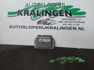 Gebruikte Computer Motormanagement Renault Megane II (BM/CM) 1.6 16V Prijs € 39,99 Margeregeling aangeboden door Autosloperij Kralingen B.V.