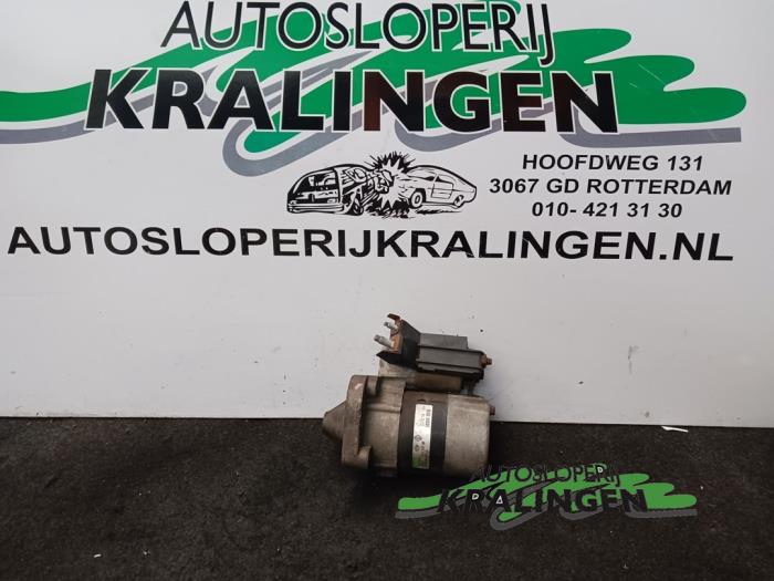 Gebruikte Startmotor Renault Clio II (BB/CB) 1.4 16V Prijs € 24,98 Margeregeling aangeboden door Autosloperij Kralingen B.V.