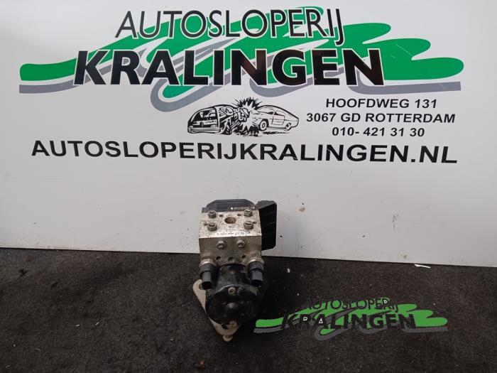 Gebruikte ABS Pomp Mercedes A (W168) 1.4 A-140 Prijs € 14,99 Margeregeling aangeboden door Autosloperij Kralingen B.V.