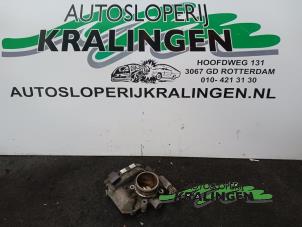 Gebruikte Gasklephuis Opel Corsa D 1.2 16V Prijs € 35,00 Margeregeling aangeboden door Autosloperij Kralingen B.V.