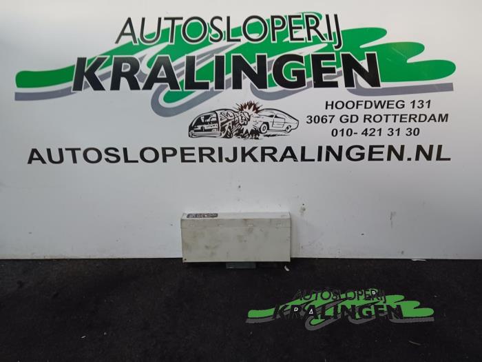 Gebruikte Comfort Module BMW 3 serie Touring (E46/3) 318d 16V Prijs € 50,00 Margeregeling aangeboden door Autosloperij Kralingen B.V.