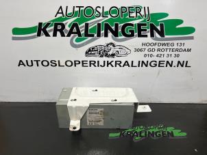 Gebruikte Module Navigatie Volvo V70 (SW) 2.4 T 20V Prijs € 50,00 Margeregeling aangeboden door Autosloperij Kralingen B.V.