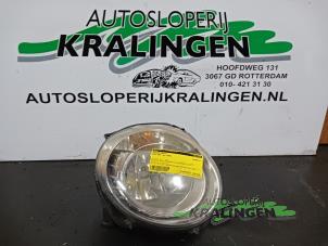 Gebruikte Rechter Koplamp Fiat 500 (312) 1.2 69 Prijs € 75,00 Margeregeling aangeboden door Autosloperij Kralingen B.V.