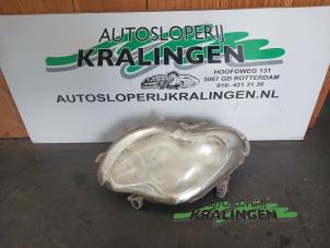 Gebruikte Koplamp links Smart Fortwo Coupé (450.3) 0.7 Prijs € 50,00 Margeregeling aangeboden door Autosloperij Kralingen B.V.