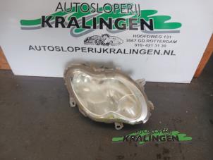 Gebruikte Rechter Koplamp Smart Fortwo Coupé (450.3) 0.7 Prijs € 24,99 Margeregeling aangeboden door Autosloperij Kralingen B.V.