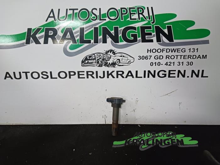Gebruikte Pen Bobine Mitsubishi Colt (CJ) 1.3 16V Prijs € 9,99 Margeregeling aangeboden door Autosloperij Kralingen B.V.