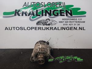 Gebruikte Dynamo Volkswagen Passat Variant (3B6) 2.0 Prijs € 50,00 Margeregeling aangeboden door Autosloperij Kralingen B.V.