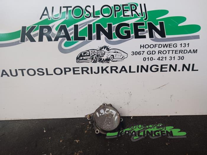 Gebruikte Vacuumpomp (Diesel) Opel Vectra C Caravan 1.9 CDTI 120 Prijs € 44,99 Margeregeling aangeboden door Autosloperij Kralingen B.V.