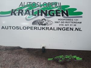 Gebruikte Schakelaar Elektrisch Raam Suzuki Alto 1.0 12V Prijs € 9,99 Margeregeling aangeboden door Autosloperij Kralingen B.V.