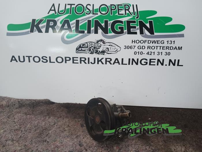 Gebruikte Pomp Servo Mitsubishi Space Star (DG) 1.6 16V Prijs € 24,99 Margeregeling aangeboden door Autosloperij Kralingen B.V.