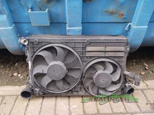 Gebruikte Koelerset Volkswagen Golf V (1K1) 2.0 TDI 16V Prijs € 75,00 Margeregeling aangeboden door Autosloperij Kralingen B.V.