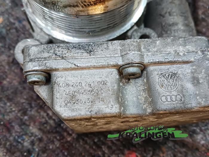 Gasklephuis van een Audi A6 (C6) 3.0 TDI V6 24V Quattro 2004