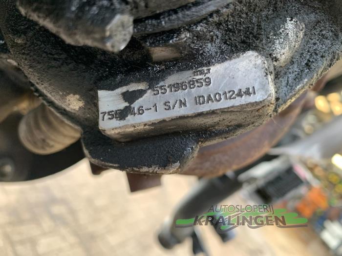 Gebruikte G-lader Fiat Croma (194) 1.9 D Multijet 16V Prijs € 200,00 Margeregeling aangeboden door Autosloperij Kralingen B.V.