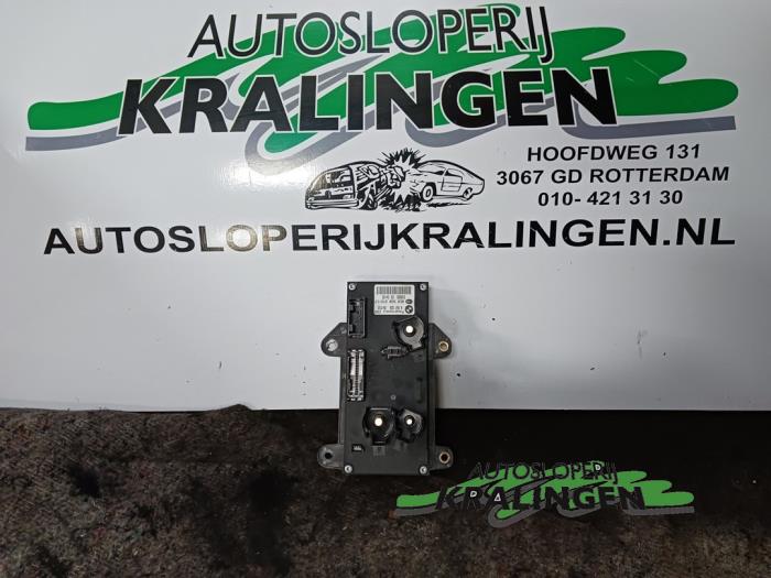 Gebruikte Stroomverdeler BMW 7 serie (E65/E66/E67) 730d 24V Prijs € 24,99 Margeregeling aangeboden door Autosloperij Kralingen B.V.