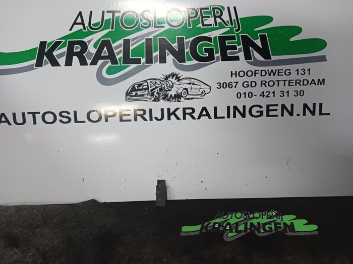 Gebruikte Diversen Opel Astra J (PC6/PD6/PE6/PF6) 1.7 CDTi 16V 125 Prijs € 25,00 Margeregeling aangeboden door Autosloperij Kralingen B.V.