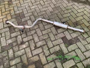 Gebruikte Uitlaat Middendemper Mitsubishi Colt (CJ) 1.3 GL,GLX 12V Prijs € 35,00 Margeregeling aangeboden door Autosloperij Kralingen B.V.