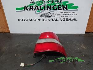 Gebruikte Achterlicht rechts Mazda Demio (DW) 1.3 16V Prijs € 50,00 Margeregeling aangeboden door Autosloperij Kralingen B.V.