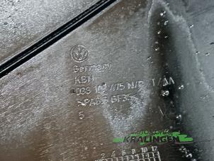 Kleppendeksel van een Volkswagen Caddy III (2KA,2KH,2CA,2CH) 2.0 SDI 2004