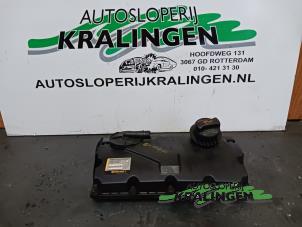 Gebruikte Kleppendeksel Volkswagen Caddy III (2KA,2KH,2CA,2CH) 2.0 SDI Prijs € 50,00 Margeregeling aangeboden door Autosloperij Kralingen B.V.