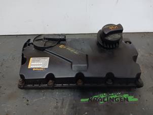 Kleppendeksel van een Volkswagen Caddy III (2KA,2KH,2CA,2CH) 2.0 SDI 2004