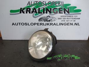 Gebruikte Linker Koplamp Volkswagen Lupo (6X1) 1.2 TDI 3L Prijs € 40,00 Margeregeling aangeboden door Autosloperij Kralingen B.V.