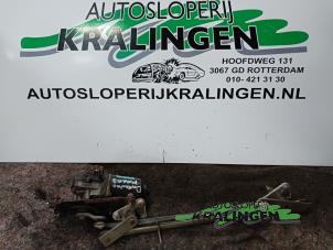 Gebruikte Ruitenwismotor + Mechaniek Chevrolet Kalos (SF48) 1.4 Prijs € 50,00 Margeregeling aangeboden door Autosloperij Kralingen B.V.